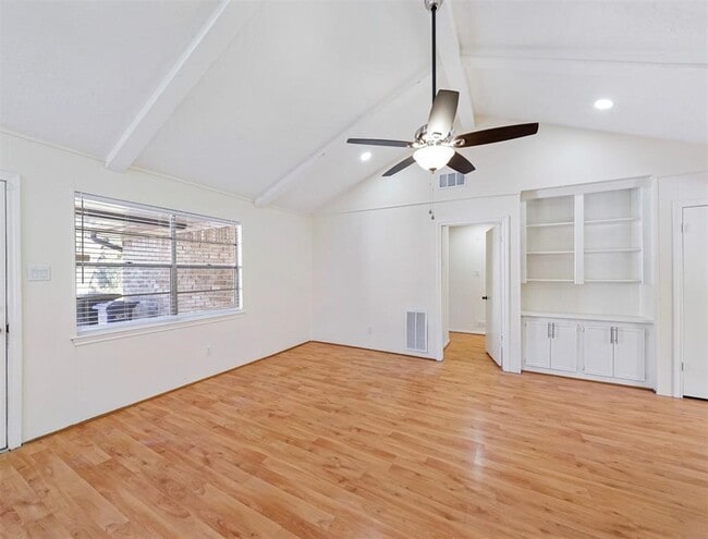 Building Photo - 14006 Briarworth Dr