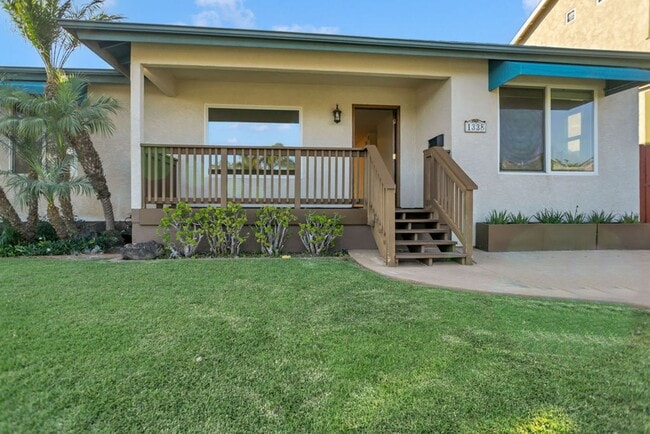 Primary Photo - Beautiful detached home in Pacific Beach! ...