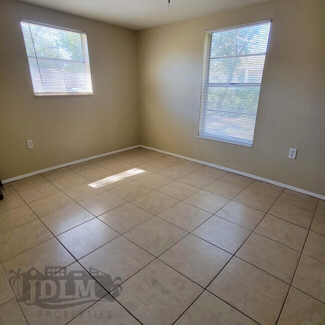 Building Photo - 3810 N 56th St