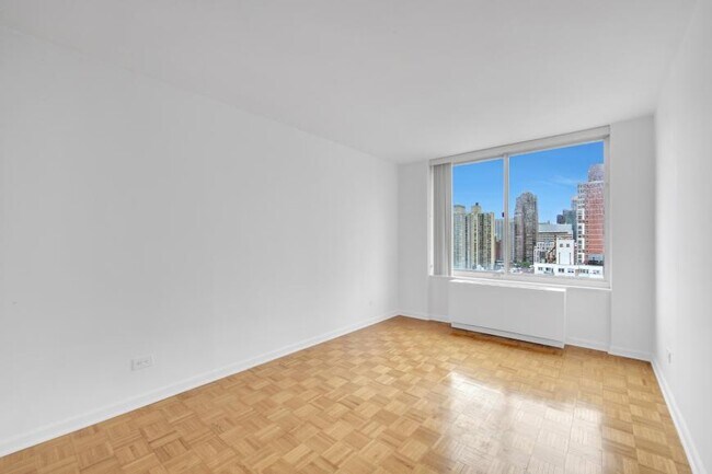 Building Photo - 1 bedroom in New York NY 10075