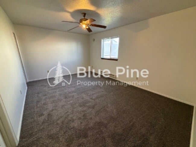 Building Photo - 2141 Meppen Dr