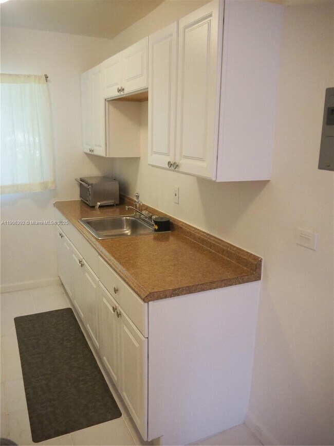 Building Photo - 75 Washington Ave