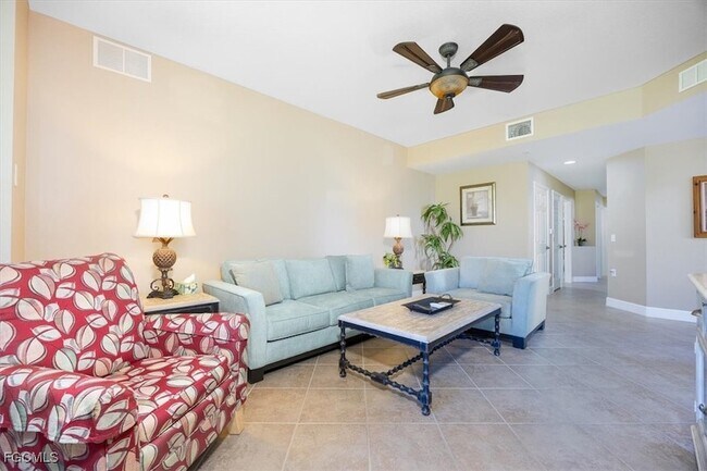 Building Photo - 13091 Pebblebrook Ridge Ct