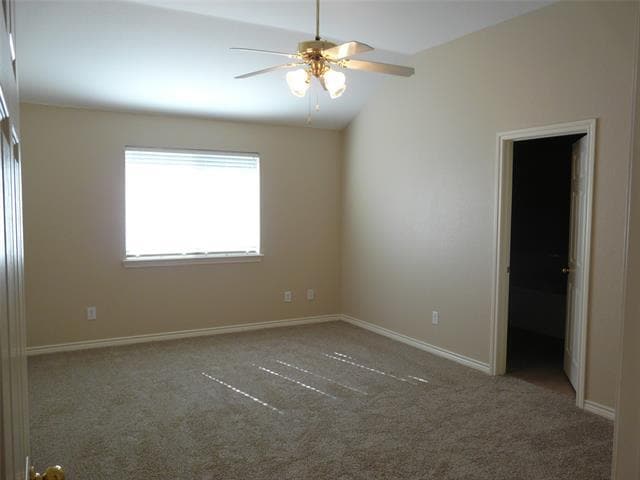 Building Photo - 11601 Aspen Creek Dr
