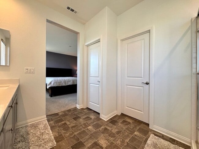 Building Photo - Welcome to this stunning two-story home located in the desirable Spencers Crossing community of M...