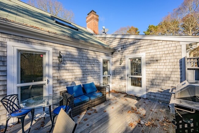 Building Photo - 578 Huckins Neck Rd