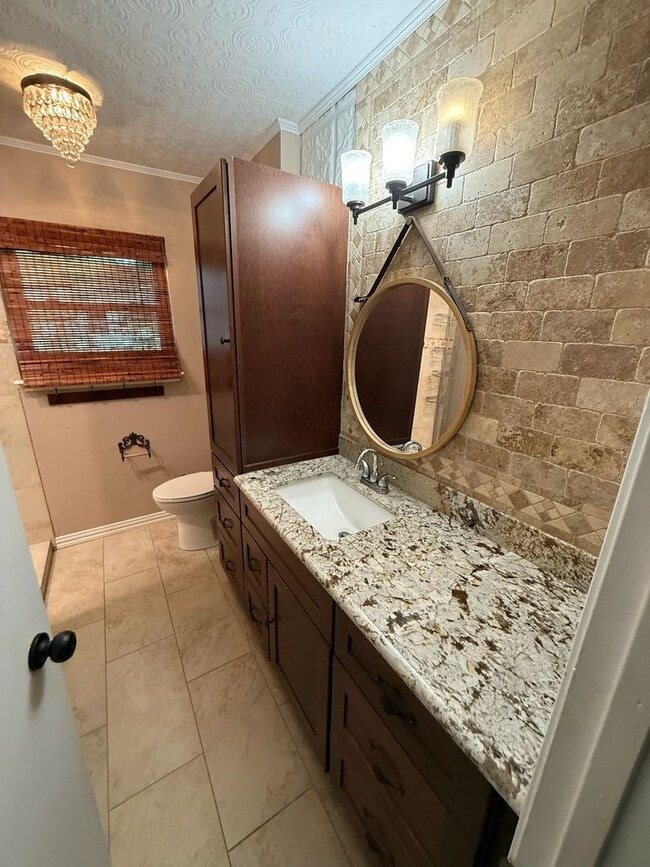 Building Photo - Freshly updated 4/2 in the heart of Spring, TX