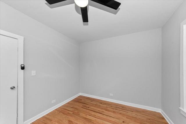 Building Photo - 2 bedroom in Chicago IL 60637