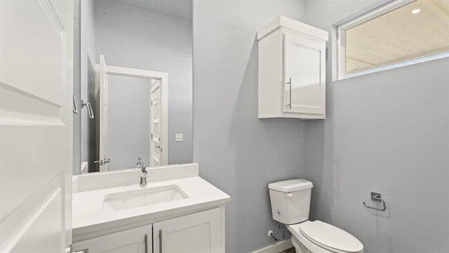 Building Photo - 17857 Salem Rd