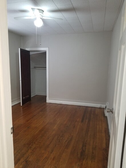 Building Photo - 6915 Alabama Ave