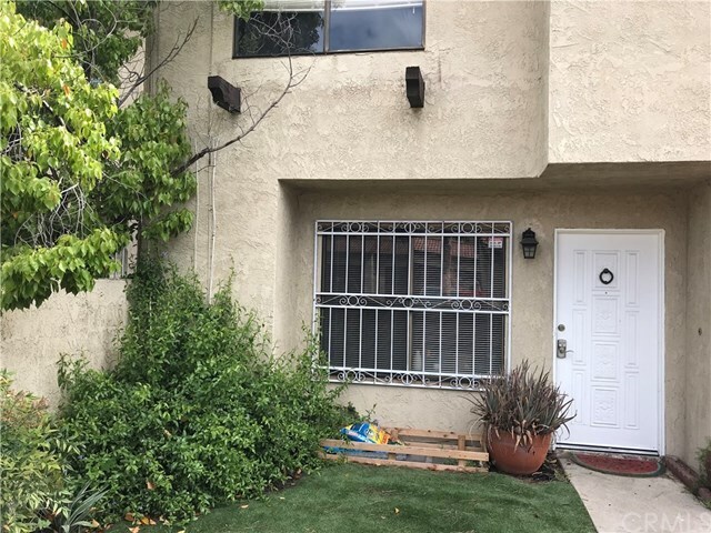 Building Photo - 13492 Ramona Pkwy