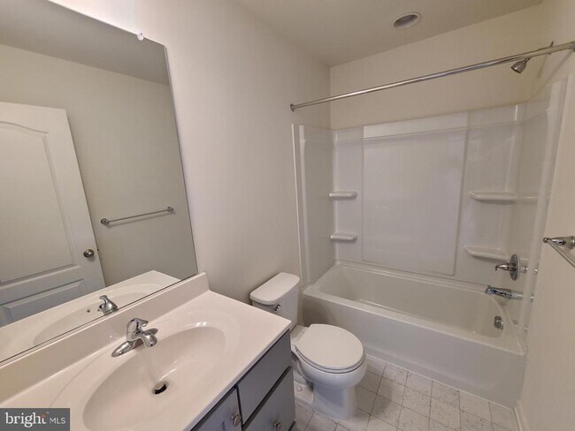 Building Photo - 108 Alderman Wy