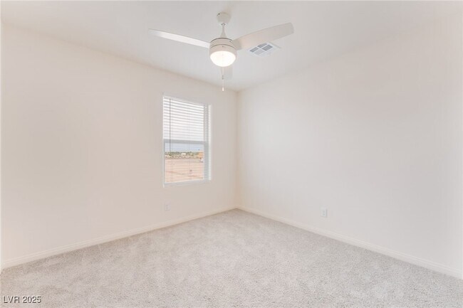 Building Photo - 5672 Sapphire Shine Ave