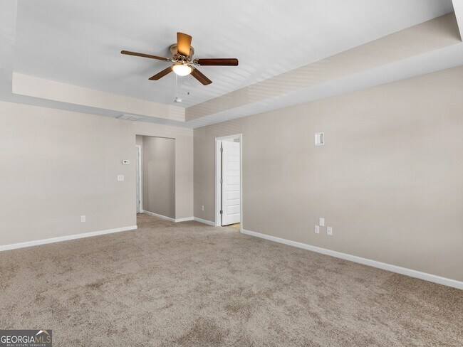 Building Photo - 1064 Lear Dr