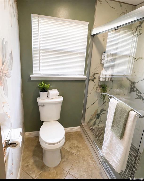 Building Photo - 18590 Blakely Dr