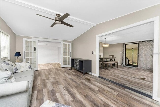 Building Photo - 15430 Olive Cir