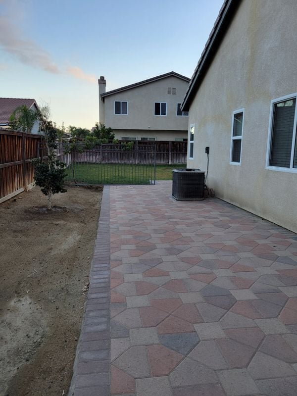Building Photo - 2274 Purple Finch Ct
