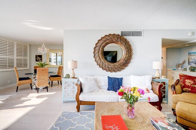 Building Photo - 5480 N Ocean Dr