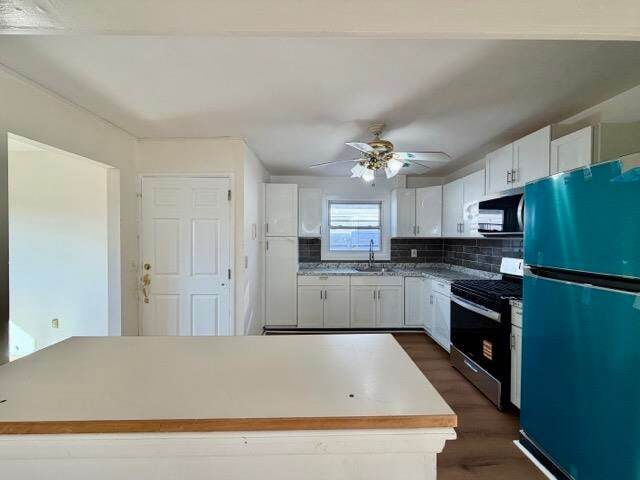 Building Photo - 71 Linnet St