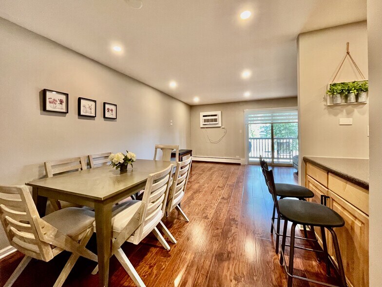 Building Photo - 444 N Wilke Rd