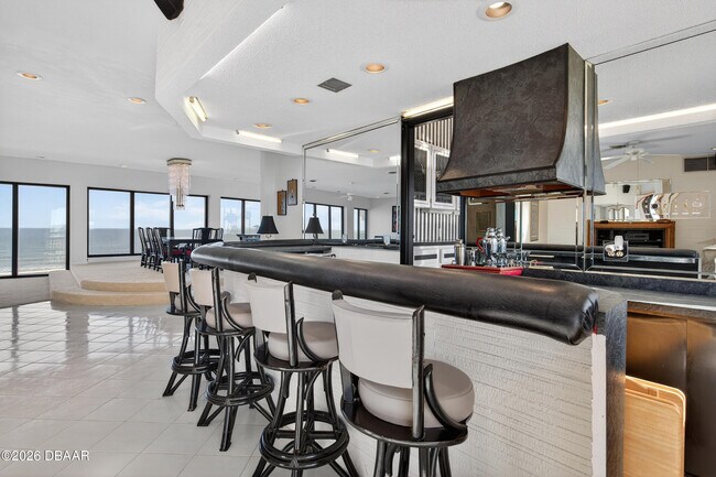 Building Photo - 915 Ocean Shore Blvd