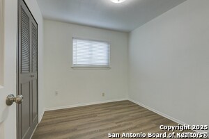 Building Photo - 1044 Richmond Dr