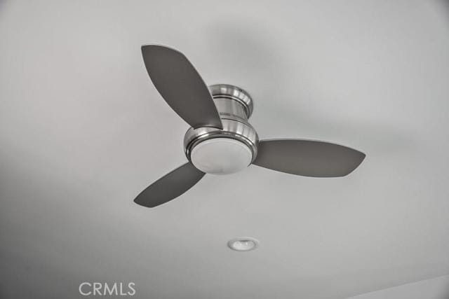 Building Photo - 555 N Olive St