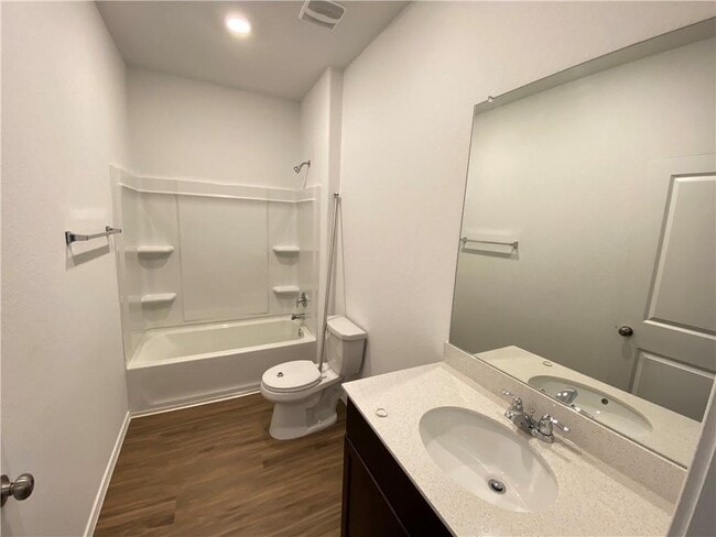 Building Photo - 3608 Lodgepole Dr