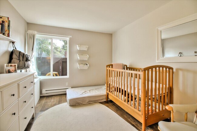 Building Photo - 3456 Castle Glen Dr