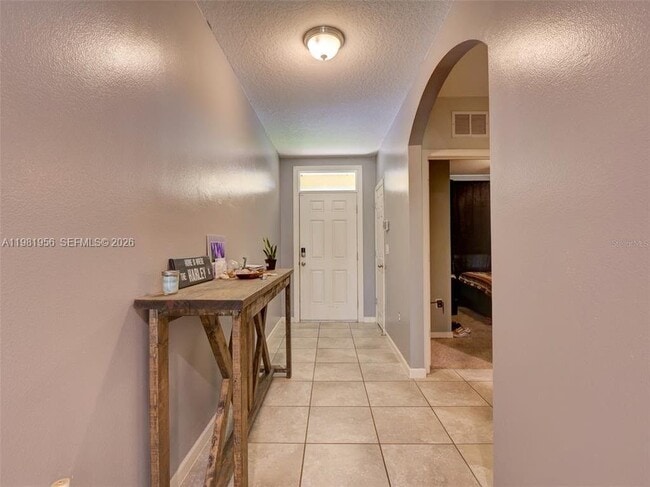 Building Photo - 808 Old Country Rd S E