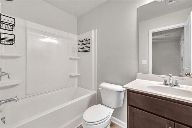 Building Photo - 893 Society Cir