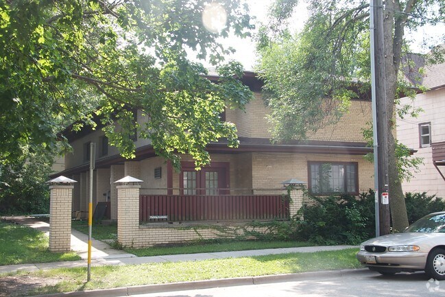 Building Photo - 210 N Blair St