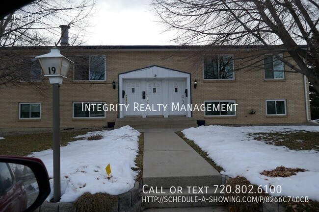 Primary Photo - 19 Denver Way