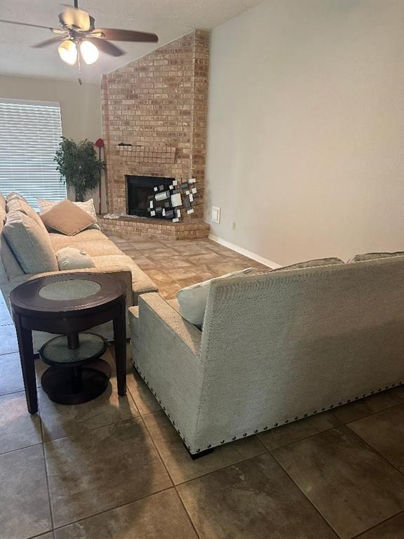 Building Photo - 3826 Carya Cir