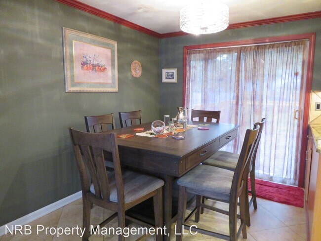 Building Photo - 3 br, 2.5 bath House - 2626 SW 335th Ct