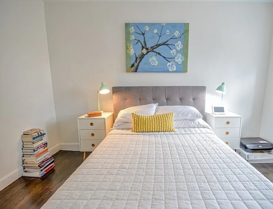 Building Photo - 8701 Jamaica Ave