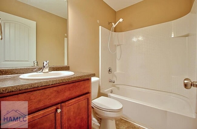 Building Photo - 206 Brandywine Ct