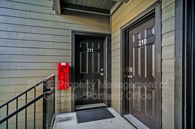 Building Photo - 22025 NE Halsey St