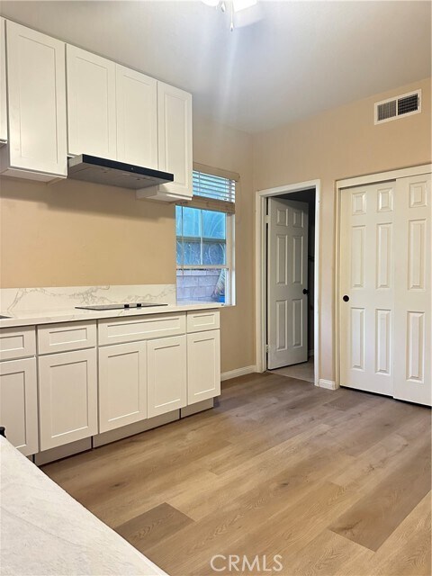 Building Photo - 12609 Dupont Dr