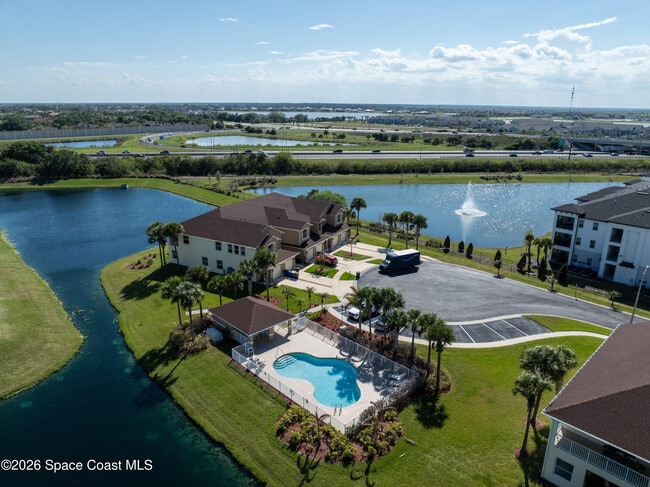 Building Photo - 916 Ocaso Ln