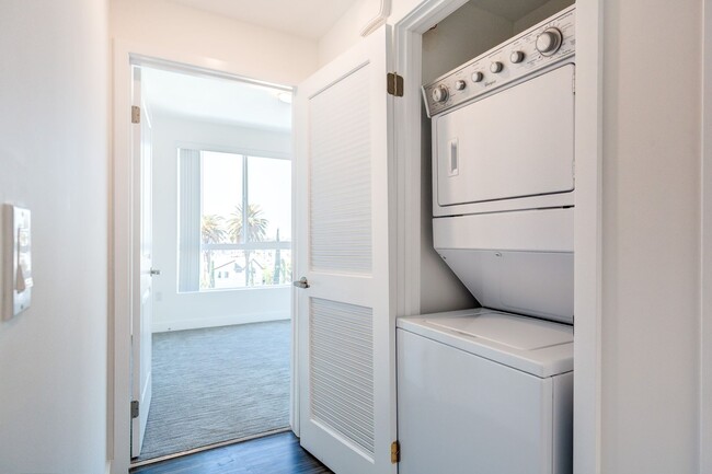 Building Photo - Unit Type: G1 | 1 Bedroom | 1 Bathroom