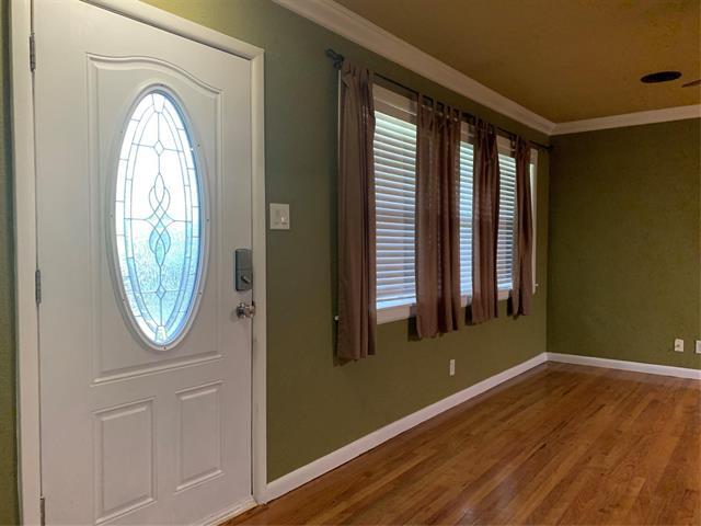 Building Photo - 1012 S Maurice Ave