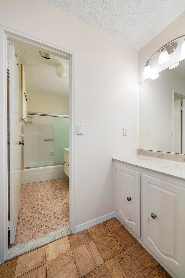 Building Photo - 7855 JFK Blvd E