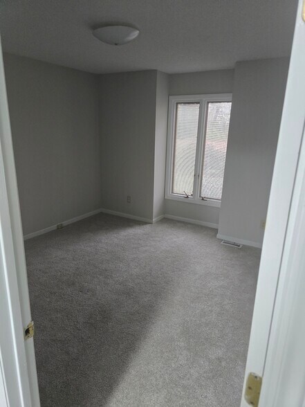 Building Photo - 4534 Jessup Grove Rd