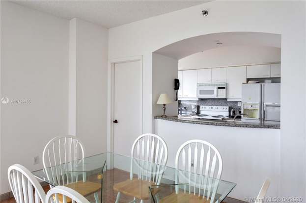 Building Photo - 4201 Collins Ave