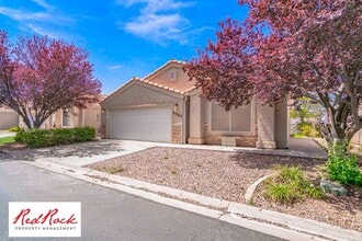Building Photo - 3 Bed 2 Bath, 2 Car Garage with a Fully Fe...