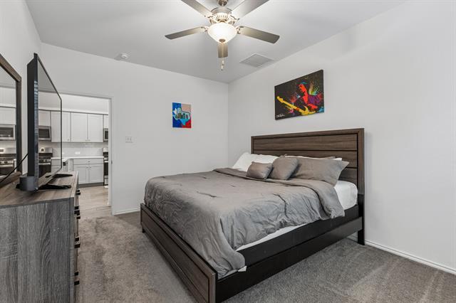 Building Photo - 4001 Fairmont Ln