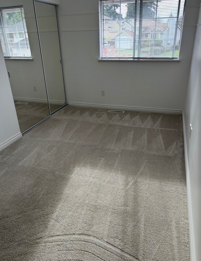 Building Photo - 5227 169th Pl SW