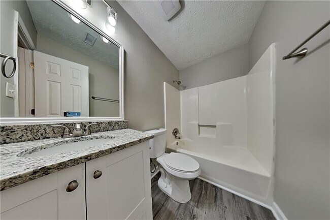 Building Photo - 3155 Mary Todd Ln