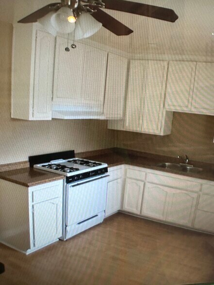 Building Photo - Terrace View West